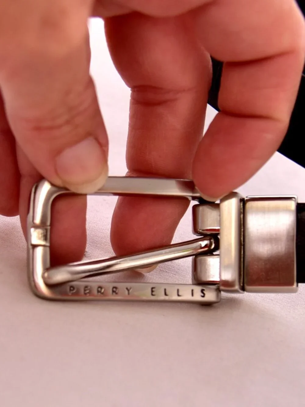 Perry Ellis Black Belt 42 inches